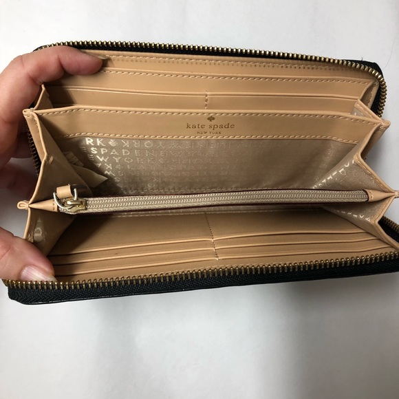 RARE Authentic Kate Spade Black Crocodile Wallet - Picture 3 of 4